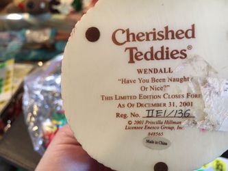 Cherished teddys and Boyd's collectibles many to choose from