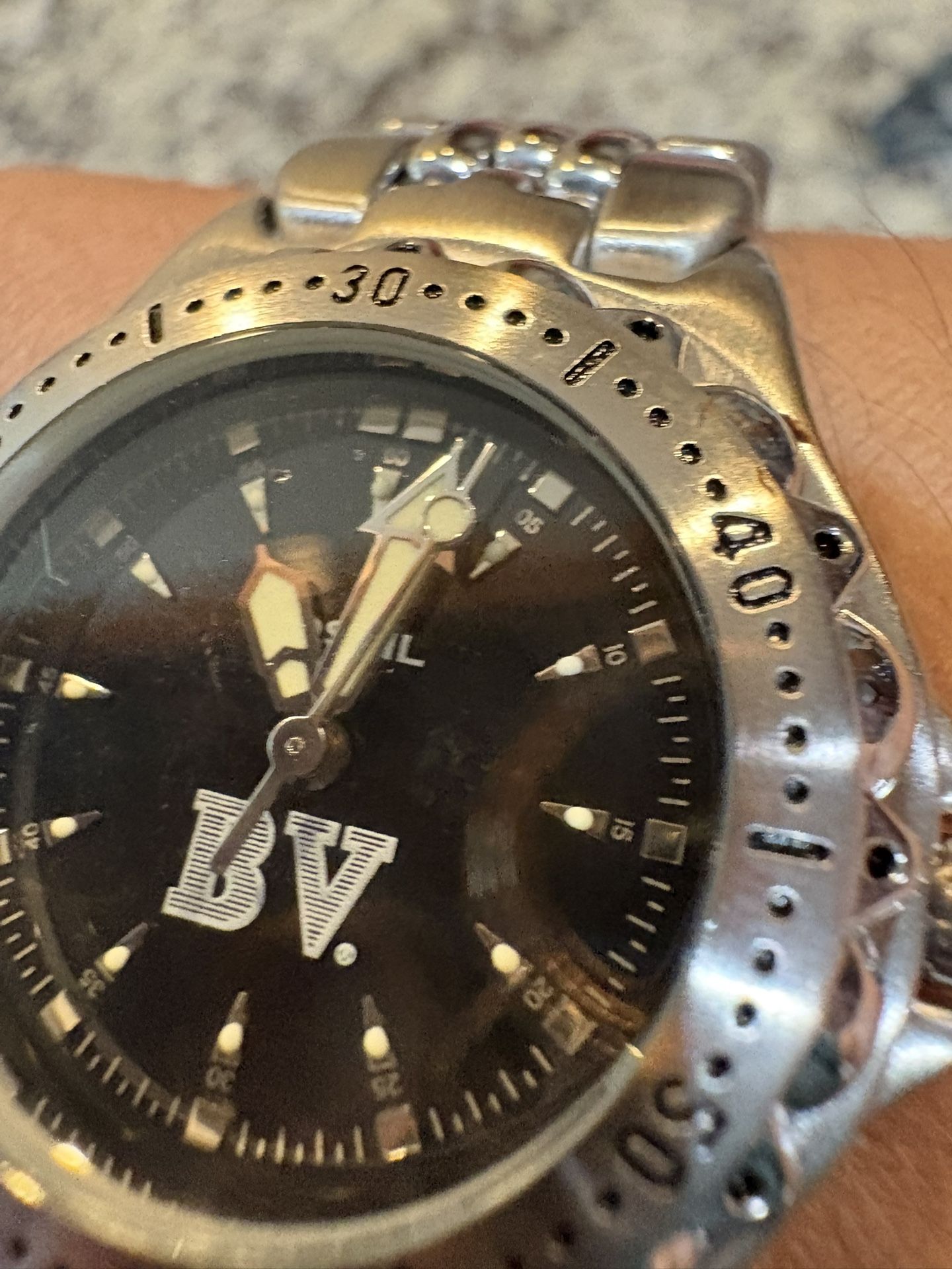 NWT Fossil Watch Casual Blue Model BV Logo Collection Silver Tone Band