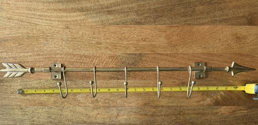 Clothes Hanger 