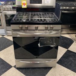FRIGIDAIRE GCRGAF STOVE P4