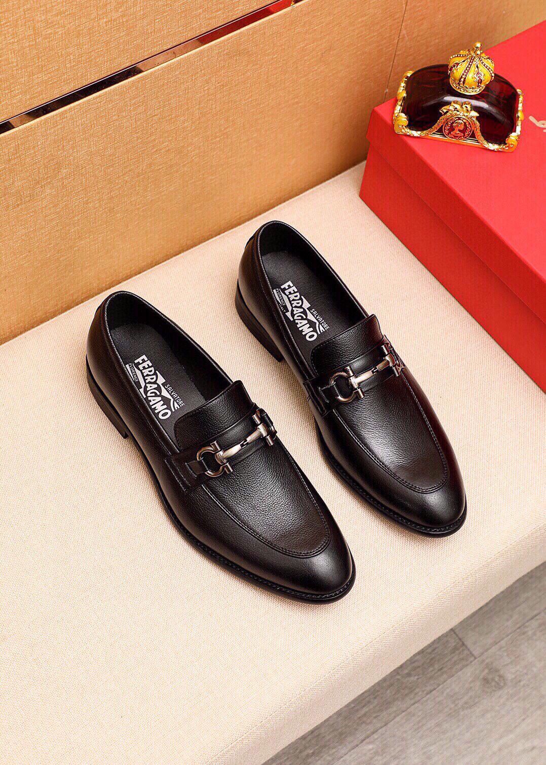 Ferragamo Men’s Leather Shoes With Box New