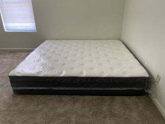 BRAND NEW KING SIZE MATTRESS