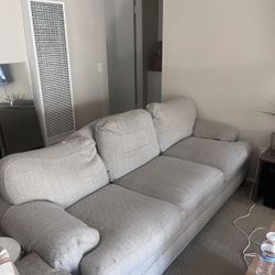 Couch Clean/no Stains Or Rips