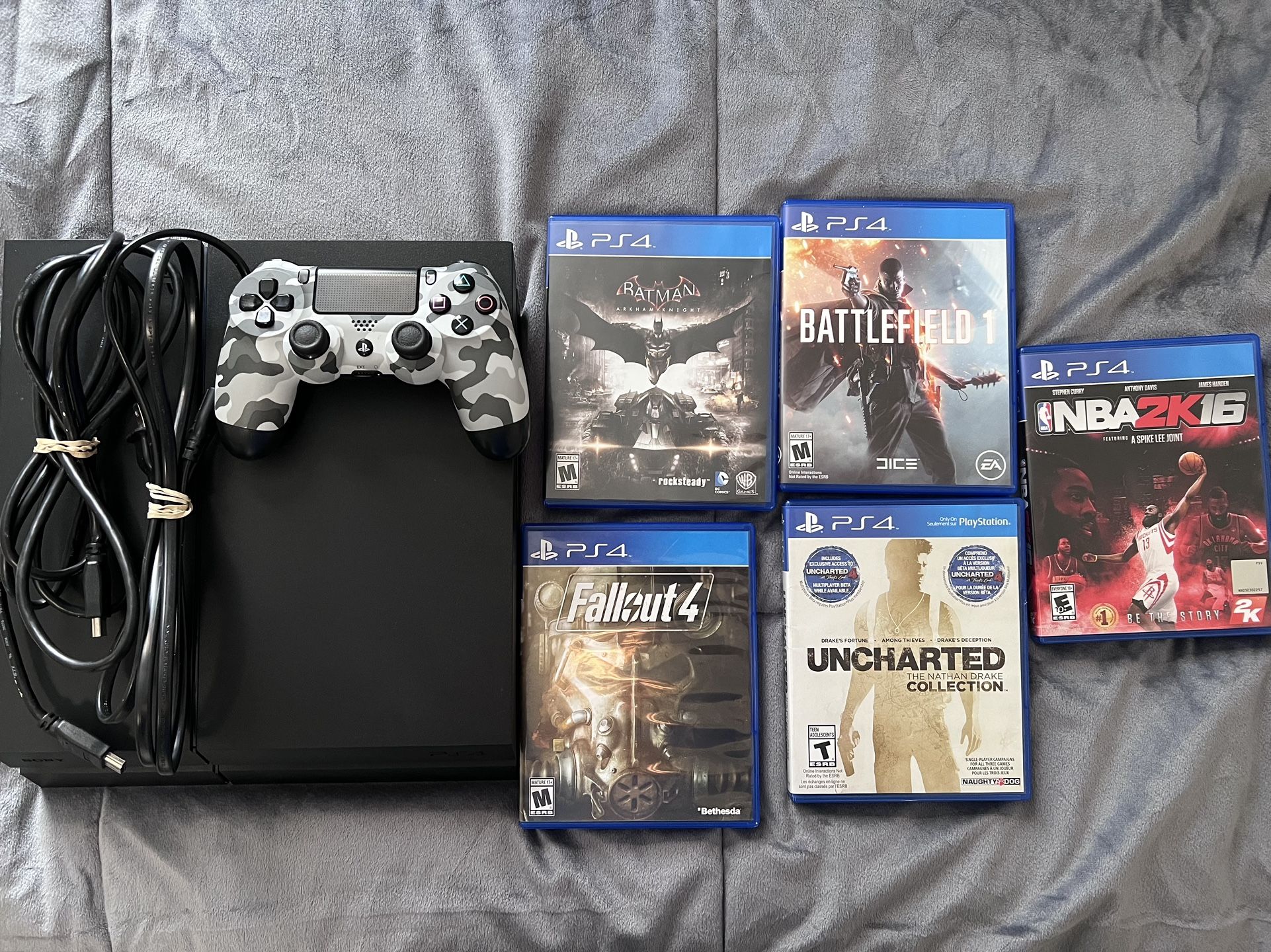 PS4 - Like New