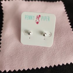 Silver Dot Ear Studs