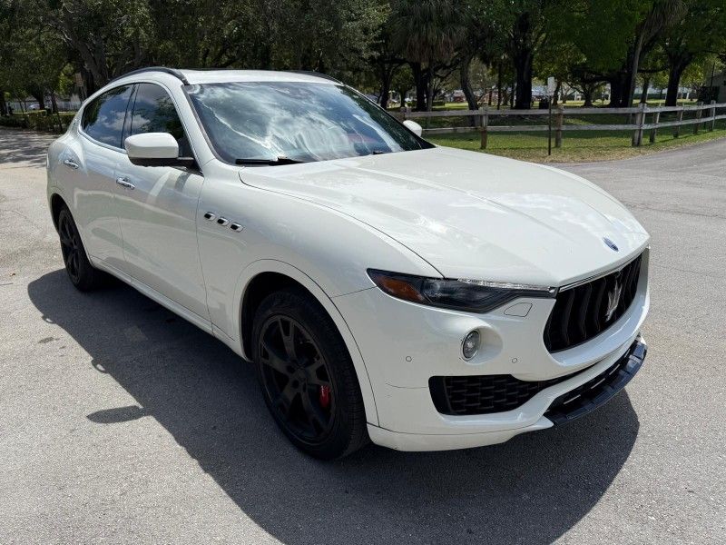 2017 Maserati Levante