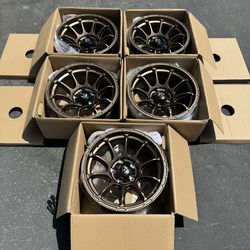Brand New 5x127 Jeep Wrangler and Gladiator 17” Fuel “Variant” Off-road Wheels