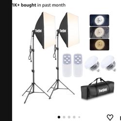Photography Light Kit.   35 Dollars 