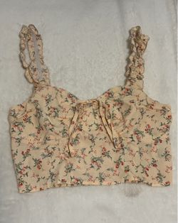 SHEIN Cream/Yellow Floral Ruffle Strap Crop Top