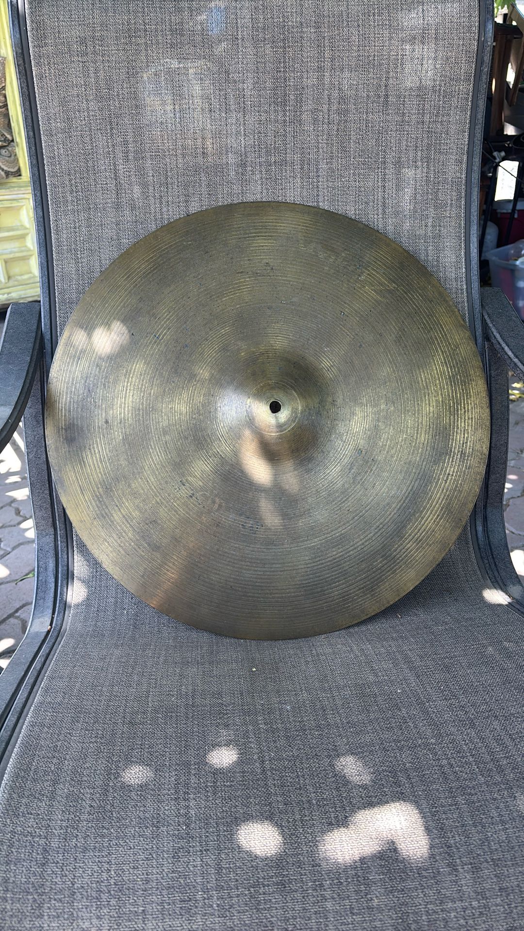 Vintage Zildjian Scimitar Ride Cymbal 20”
