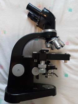 Leitz Labolux microscope