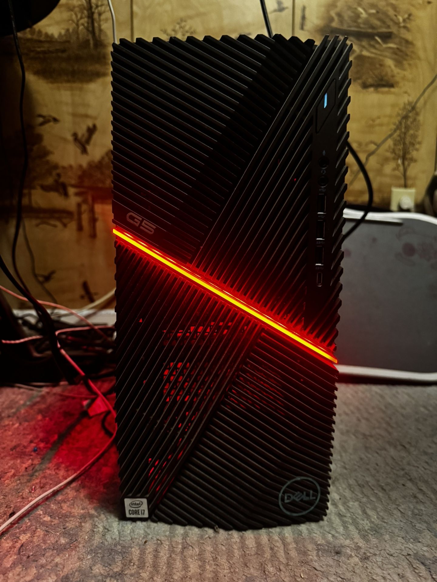 Dell G5 Gaming PC (comes with curved monitor)