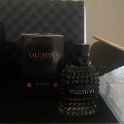Valentino Born In Roma Intense 