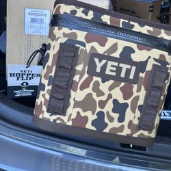YETI Flip 8 Wetlands Camo