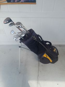 Golf Set by $40.00 pick up only