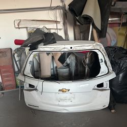 Equinox T Gate