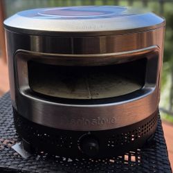 Solo Stove Pizza Oven with Propane Tank