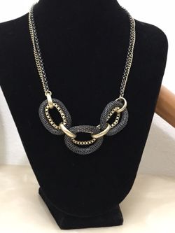 Beautiful and stunning necklace