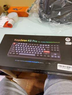 KEYCHRON K8 PRO KEYBOARD