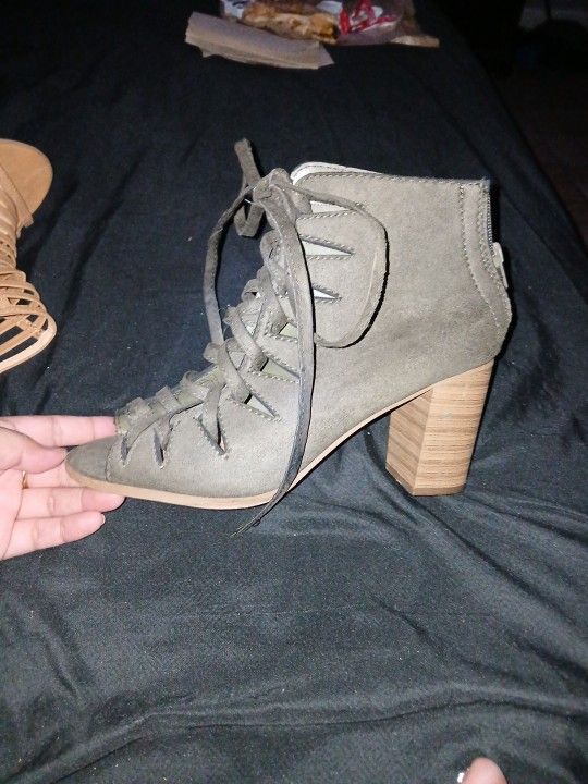 Green Olive Wedges