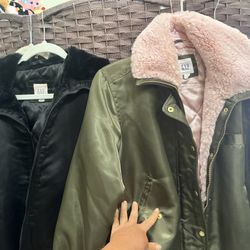 The Gap Size Large Super Cute Jacket!