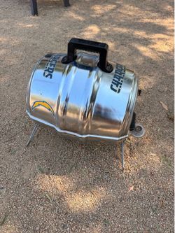 Portable grill