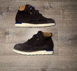 Diesel boots