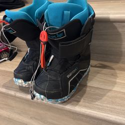 Kids Snowboarding Boots 5