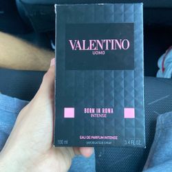 Valentino uomo Born In Roma Intense 