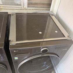 Lavadora Y Secadora LG 2025