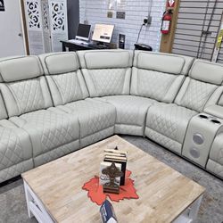 Sectional Reclining Sofa 