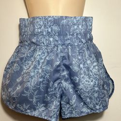 Women's sports shorts.Size L. .$25.