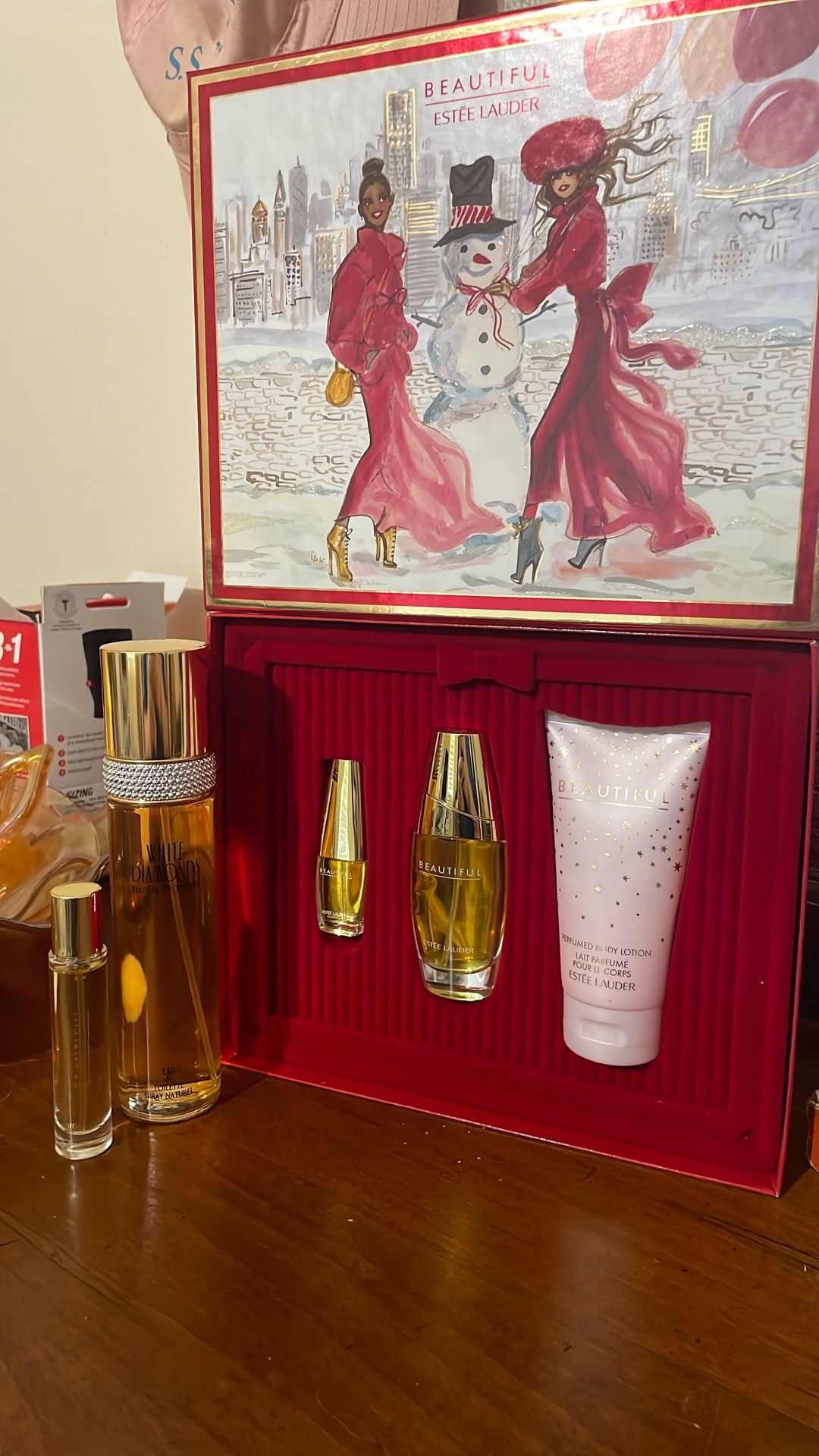 Perfumes! Antiques!