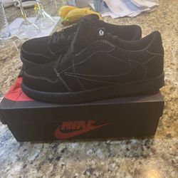 Jordan 1 Retro Low OG SP x Travis Scott Black Phantom *BRAND NEW*