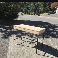 Ikea type Computer Laptop Table Desk like Like New 42” By 20” by 30” High