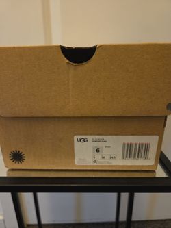UGGS SPORTS SANDAL