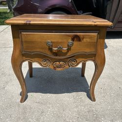 Ethan Allen Side Table