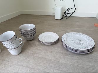 Rustic White Dinnerware Set ~16 items