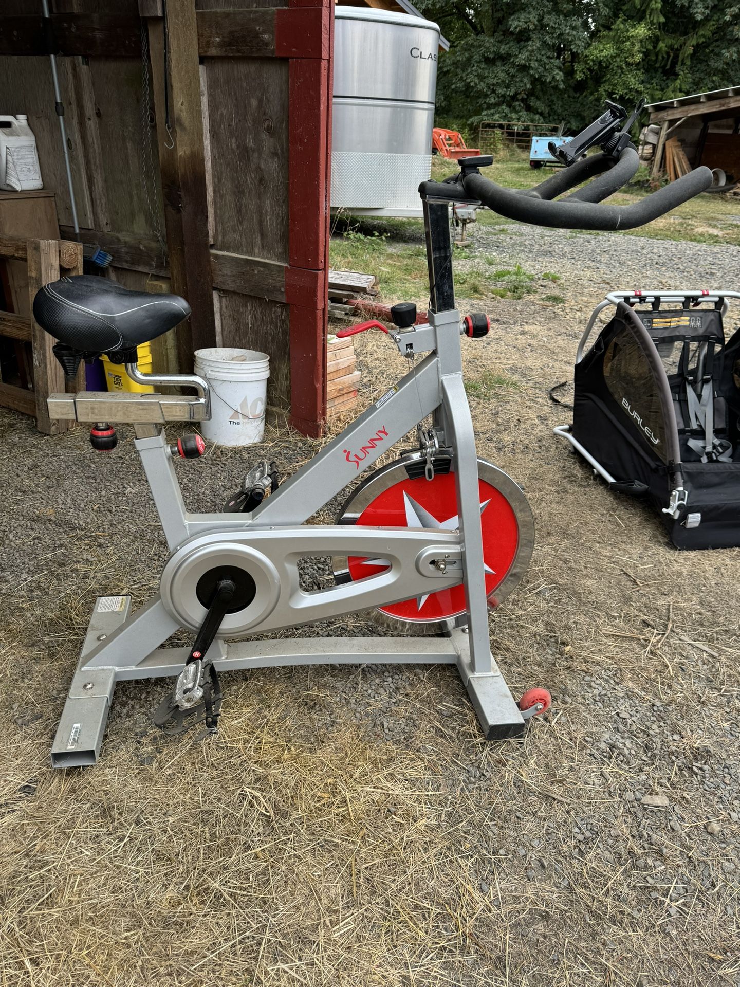 Stationary Exercise Bike