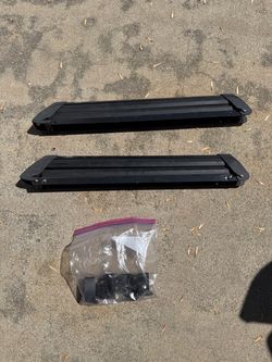 Ski & snow board roof rakes