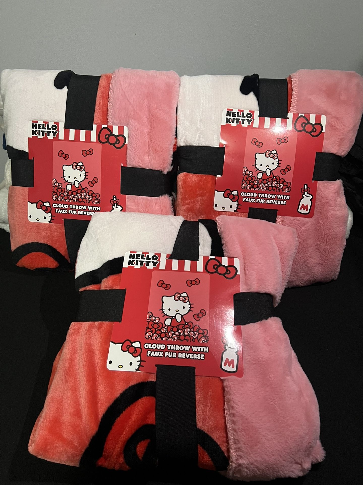 Hello Kitty Blanket