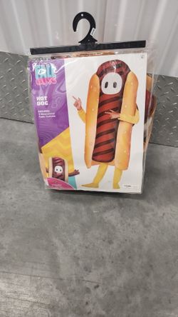 Costume