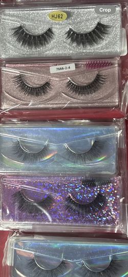 Eyelashes 