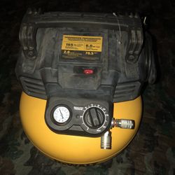 DeWalt Air compressor 