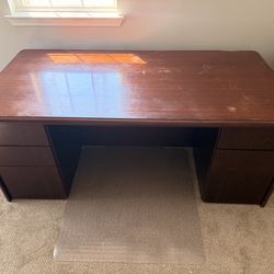 Mahogany wood executive desk