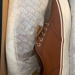 Vans Atwood