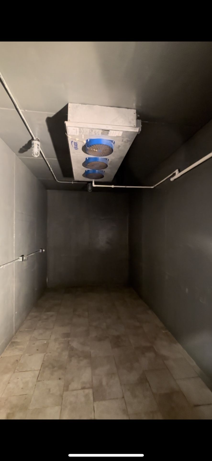 Walk-In Cooler – Commercial Refrigeration Unit