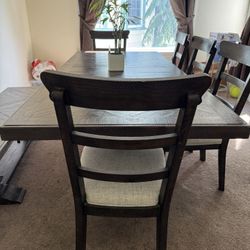 Oak wood Dinning Table