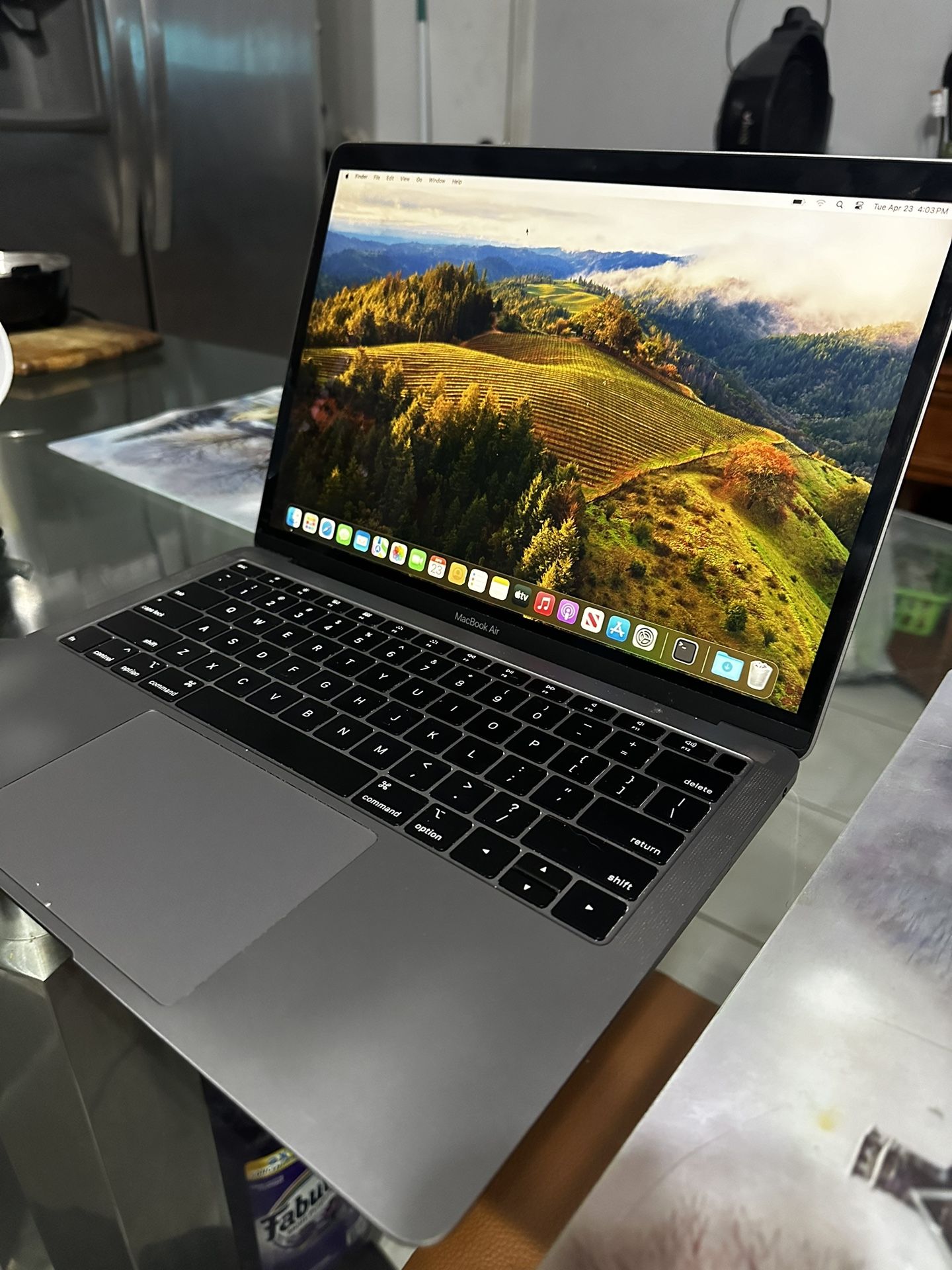 MacBook Air 2018 Core i5 8gb Ram Like Newww