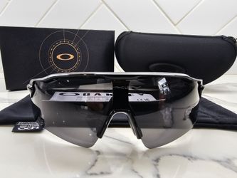 NEW Oakley Radar EV Path Sunglasses with Prizm Lens 009208